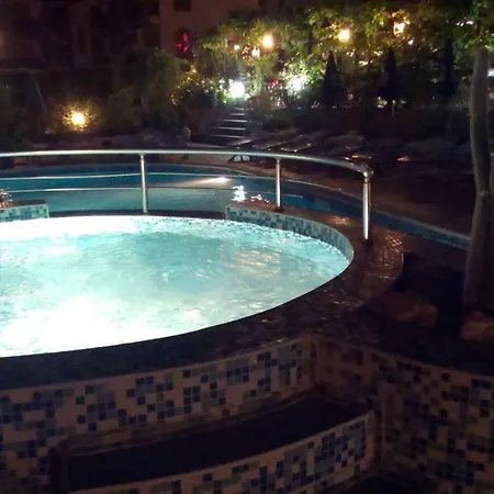 Family Rainbow 酒店 圣弗拉斯