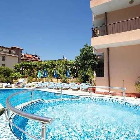 酒店 Family Rainbow 圣弗拉斯