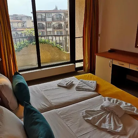 Family Rainbow 2* 圣弗拉斯